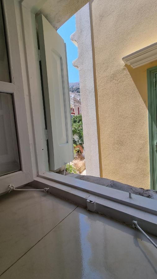 Kozas Art House, Symi Apartment Bagian luar foto